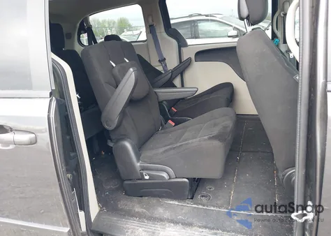 2015 Dodge Grand Caravan Sxt from USA, damaged, VIN 2C4RDGCG5FR670106